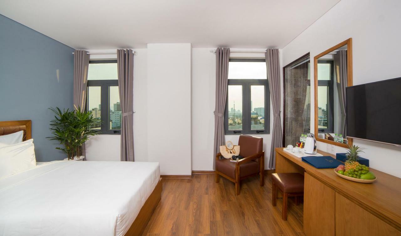 Clivia Hotel & Suite Da Nang Bagian luar foto