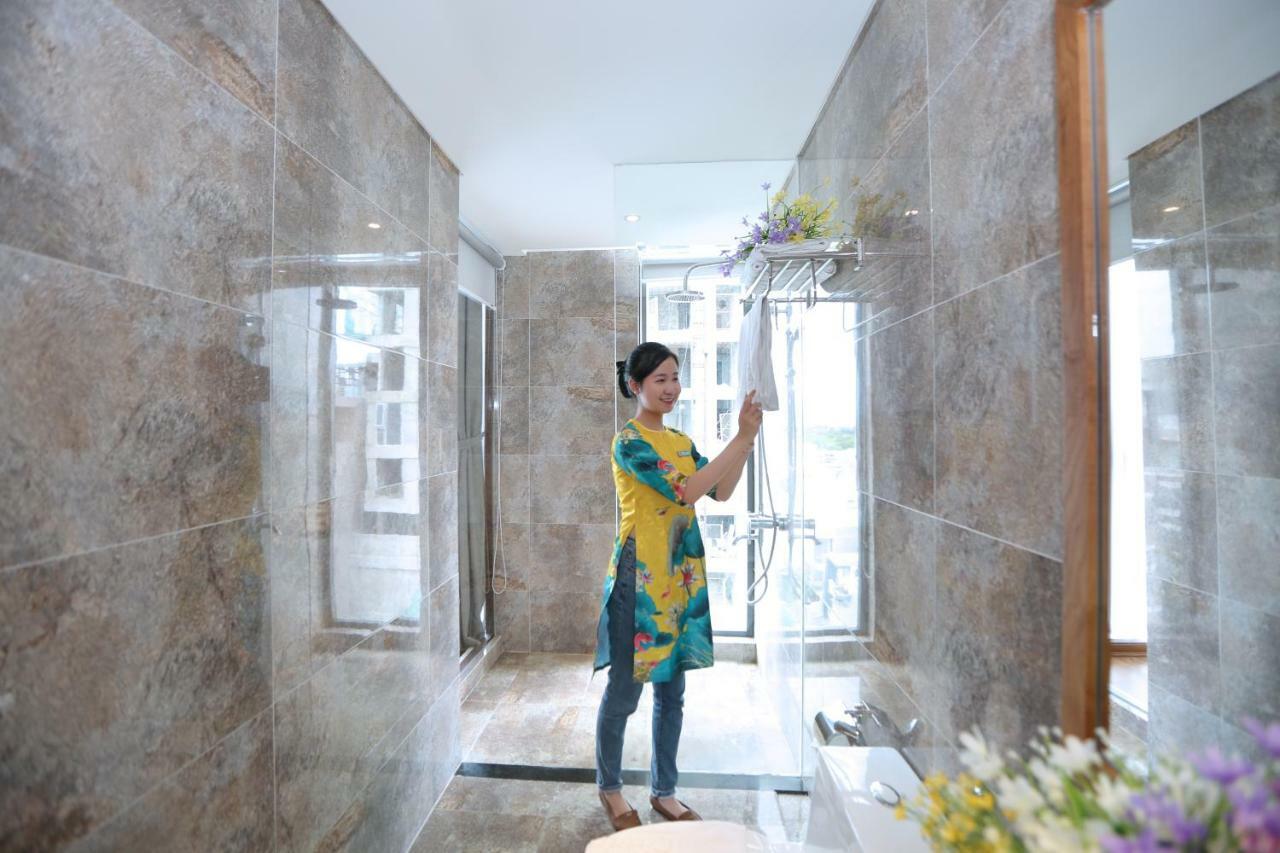 Clivia Hotel & Suite Da Nang Bagian luar foto